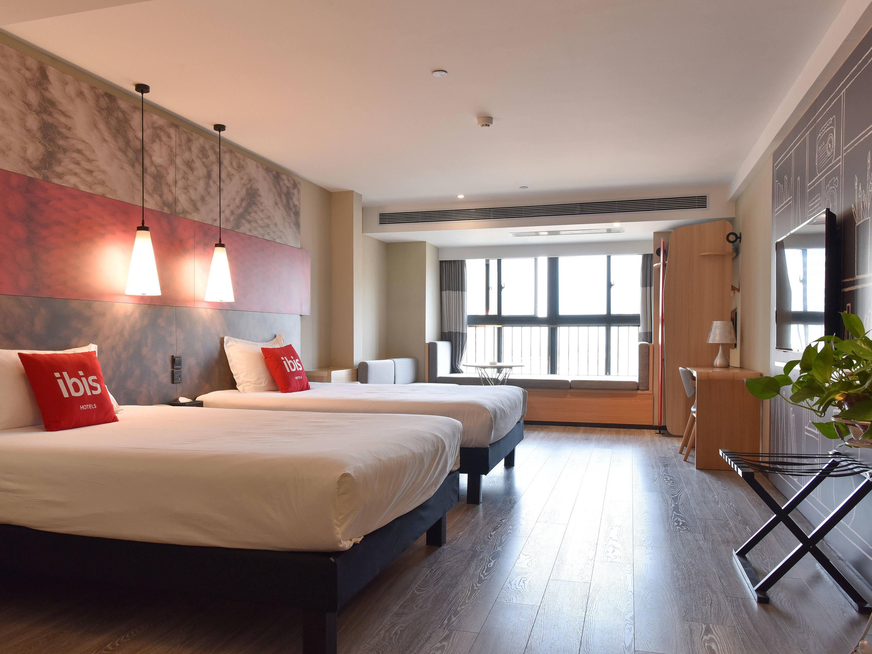 Ibis Xi'An North Train Station Executive Center Hotel Exterior foto