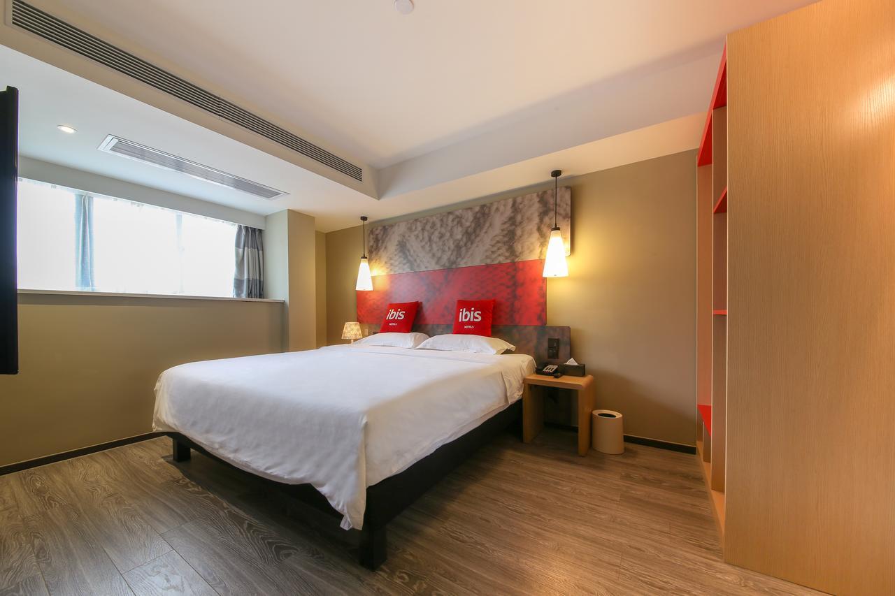 Ibis Xi'An North Train Station Executive Center Hotel Exterior foto